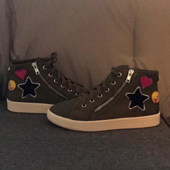 steve madden olive shoes